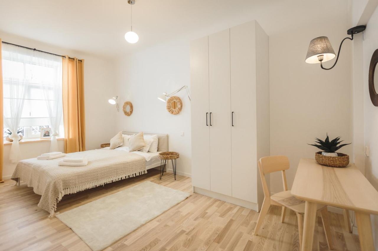 1212 Apartments With Free Parking Riga Kültér fotó
