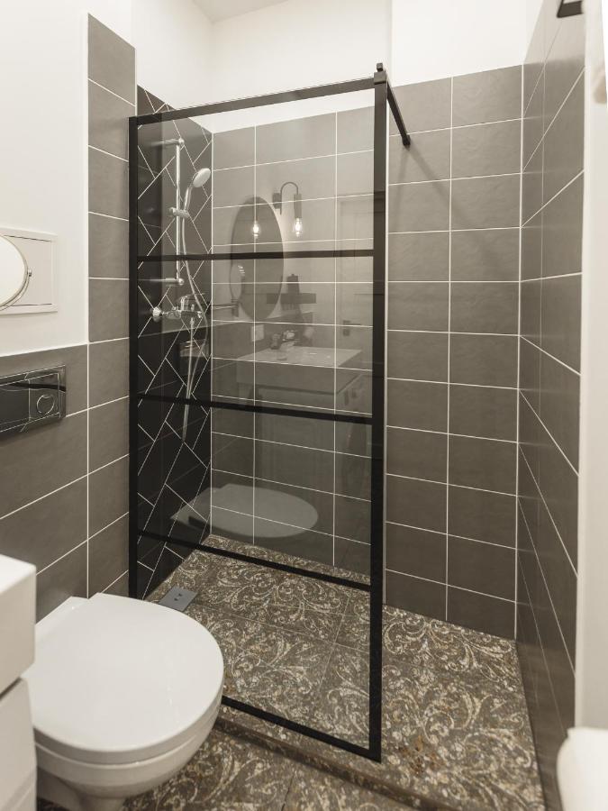 1212 Apartments With Free Parking Riga Kültér fotó