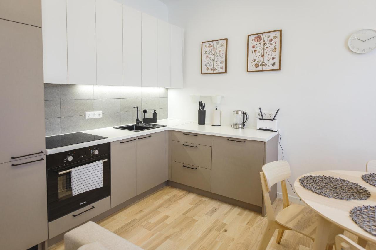 1212 Apartments With Free Parking Riga Kültér fotó