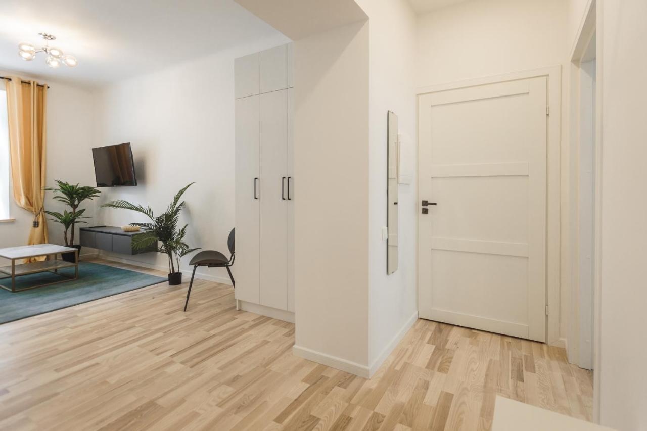 1212 Apartments With Free Parking Riga Kültér fotó